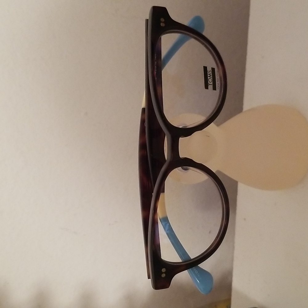 Eyeglass frames